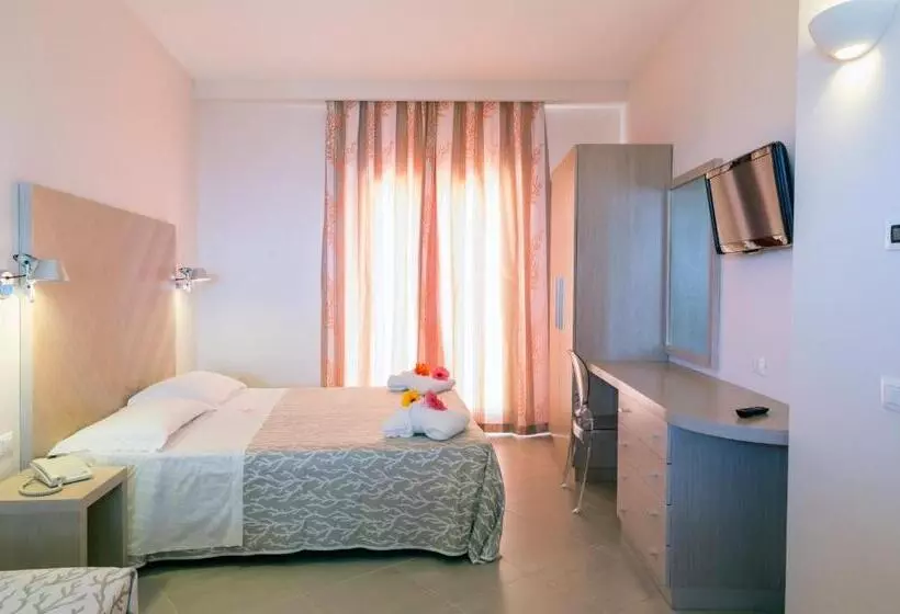 Huoneisto 1 Makuuhuone Merinäkymä, Villaggio Cala Di Volpe