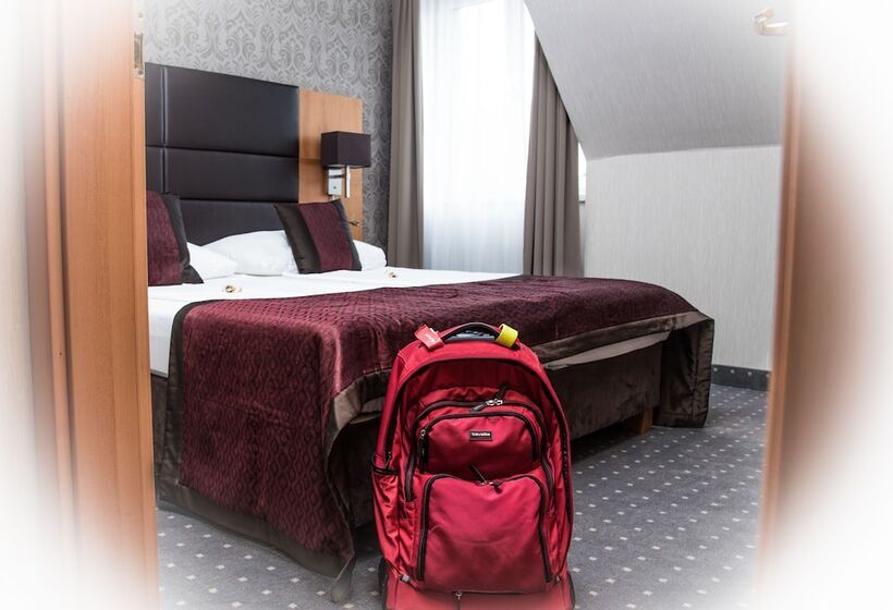 اتاق استاندارد, Club Hotel Cortina