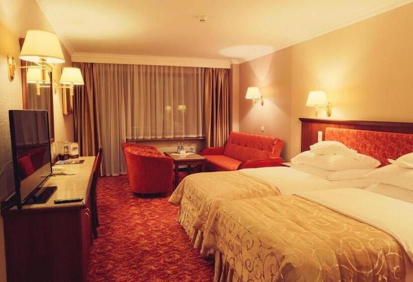 اتاق استاندارد, Gołębiewski Mikołajki