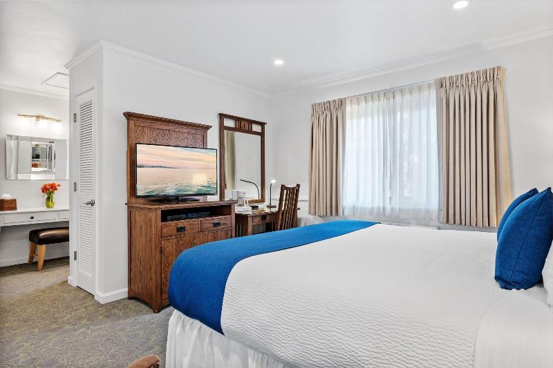 غرفة قياسية سرير كينج, Inn By The Harbor