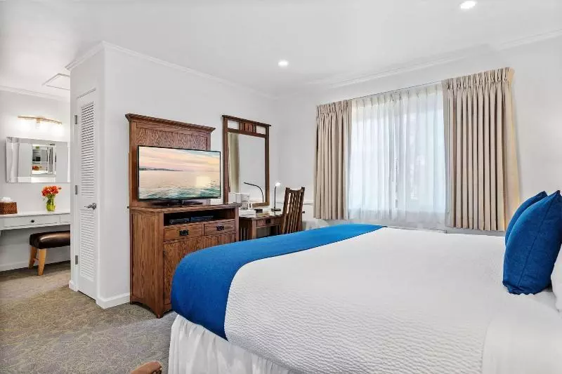 اتاق استاندارد با تخت بزرگ, Inn By The Harbor
