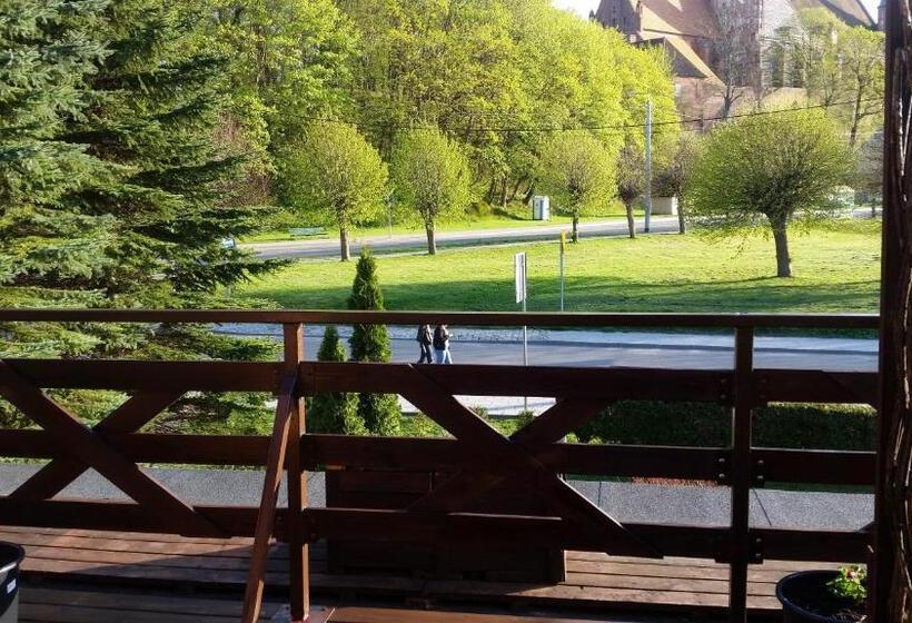 수피리어 테라스 룸, Kopernik