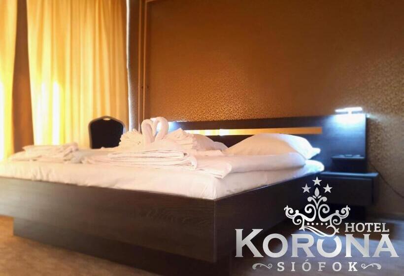 חדר סטנדרט, Korona