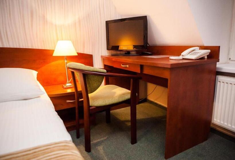 חדר אקונומי, Logos