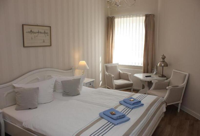 غرفة قياسية, Maria