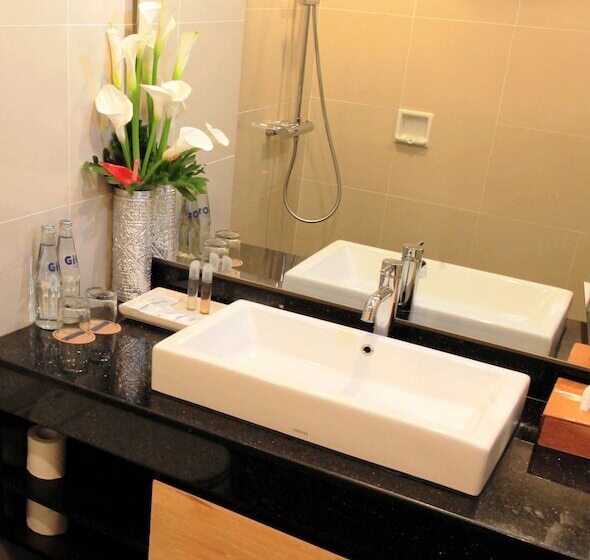 Premium Szoba Erkéllyel, Prime Plaza Hotel Sanur – Bali