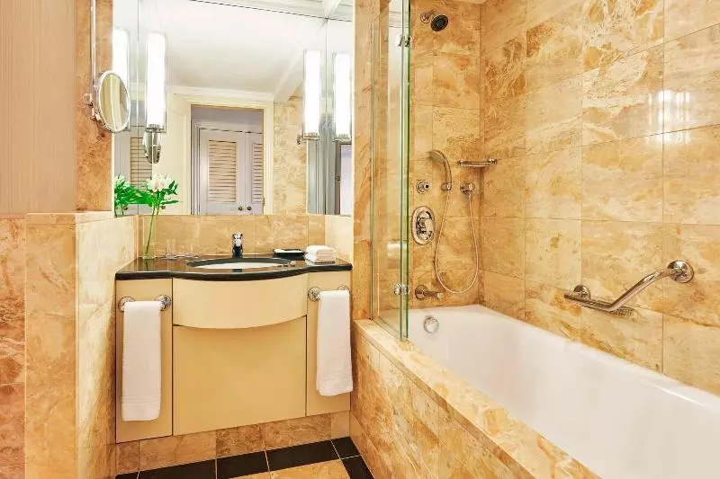 デラックススイート, Sheraton Grand Warsaw