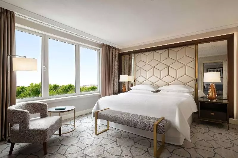 デラックススイート, Sheraton Grand Warsaw