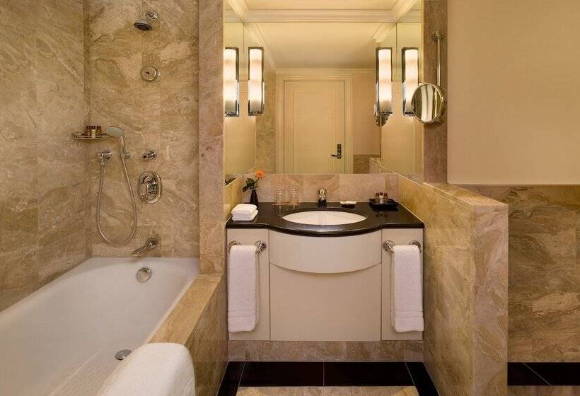 غرفة ديلوكس, Sheraton Grand Warsaw