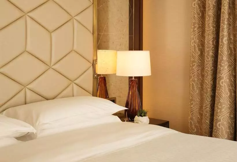 デラックスルーム, Sheraton Grand Warsaw