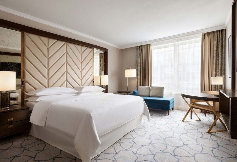 Номер Deluxe, Sheraton Grand Warsaw