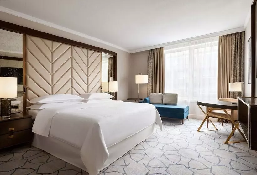 デラックスルーム, Sheraton Grand Warsaw