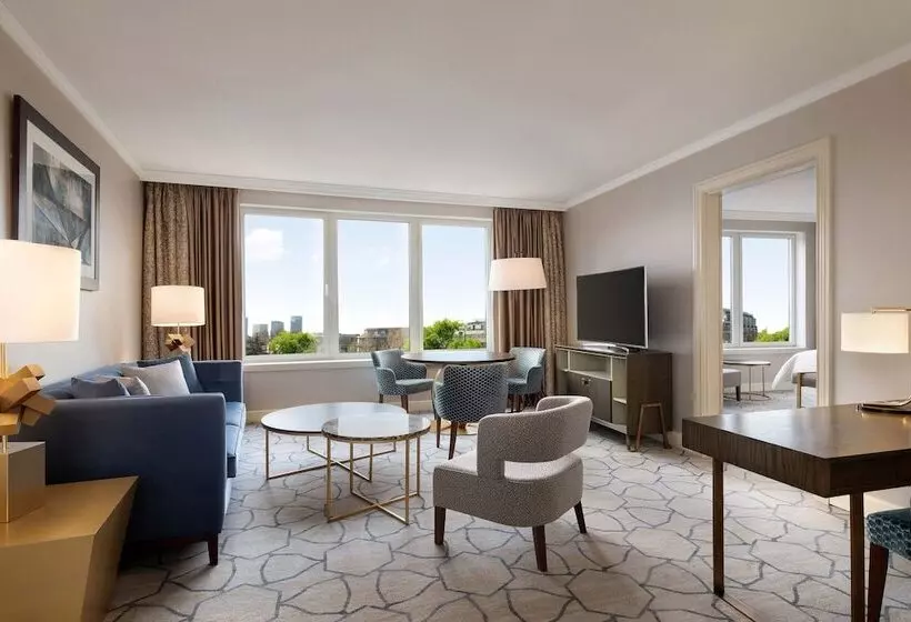デラックススイート, Sheraton Grand Warsaw