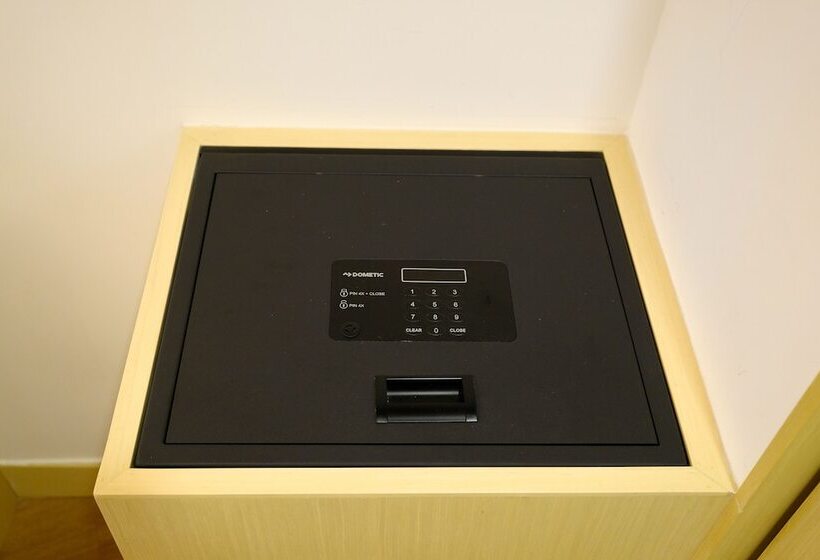 اتاق استاندارد, South Pacific