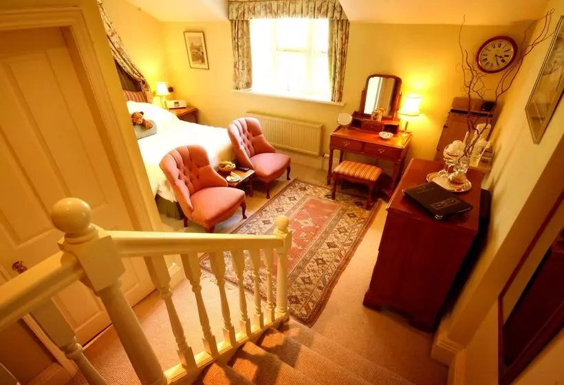 デラックスルーム, The Old Vicarage