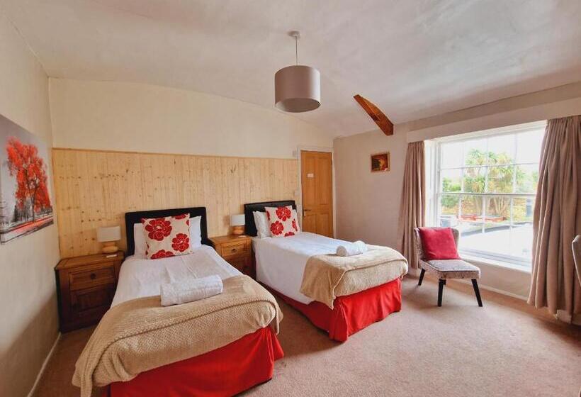 غرفة سوبيريور, The White House Guest House