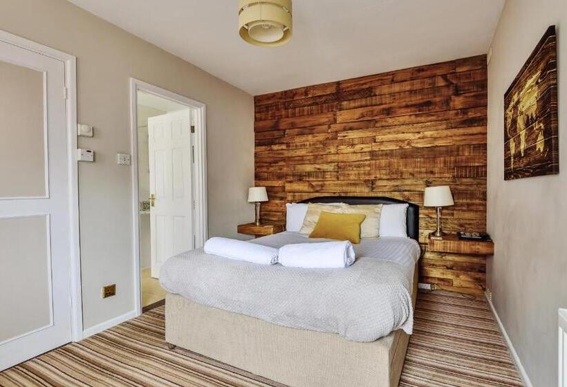 غرفة قياسية, The White House Guest House