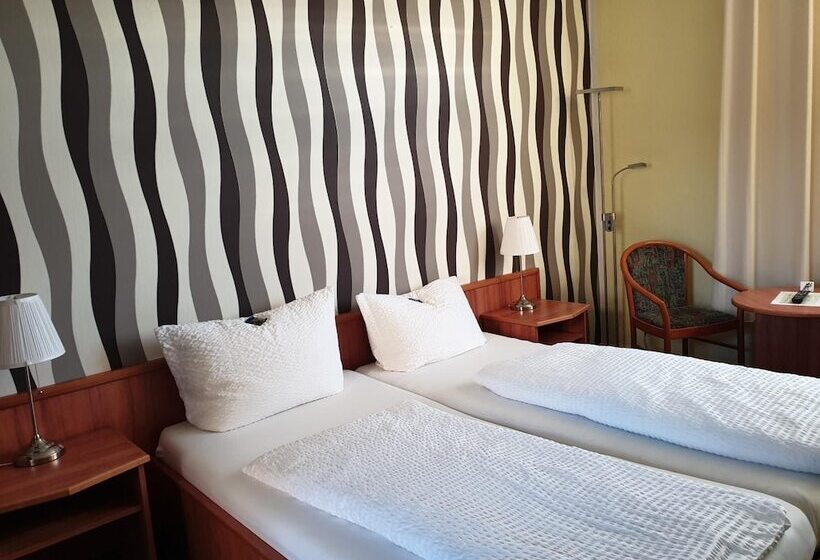 Номер Стандарт, Parkhotel Senftenberg