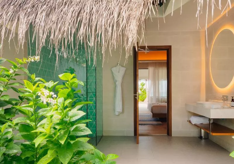 ویلای 1 خوابه, Vakarufalhi Island Resort & Spa