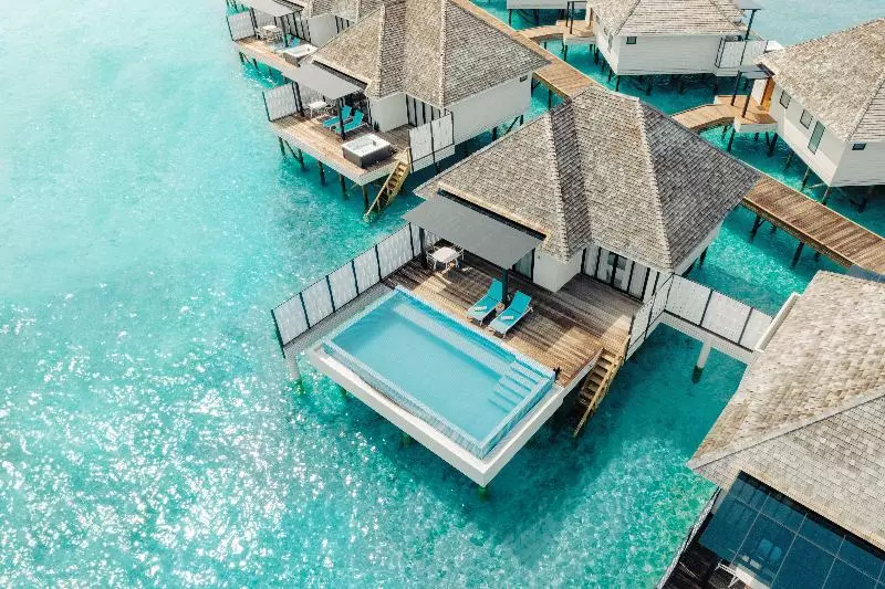 ویلای یک اتاق خوابه با استخر شنا, Vakarufalhi Island Resort & Spa