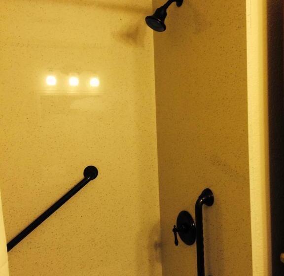 غرفة قياسية سرير كينج, Best Western The Inn & Suites Pacific Grove