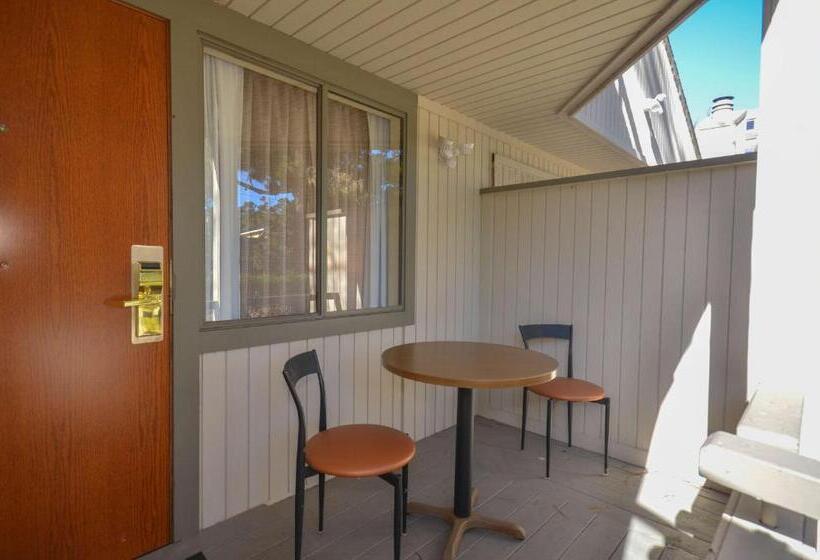 غرفة قياسية سرير كينج, Best Western The Inn & Suites Pacific Grove