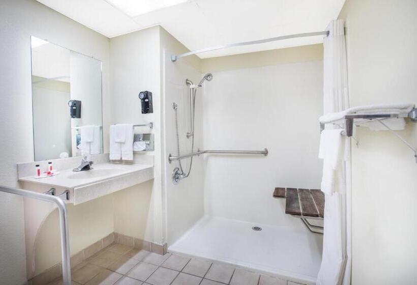 اتاق استاندارد با تخت بزرگ, Days Inn By Wyndham Harrison