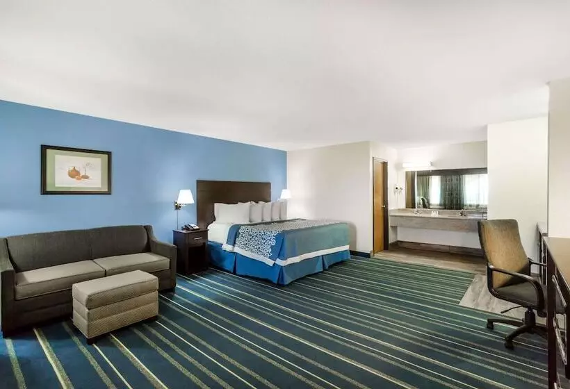 スイート, Days Inn By Wyndham Holbrook