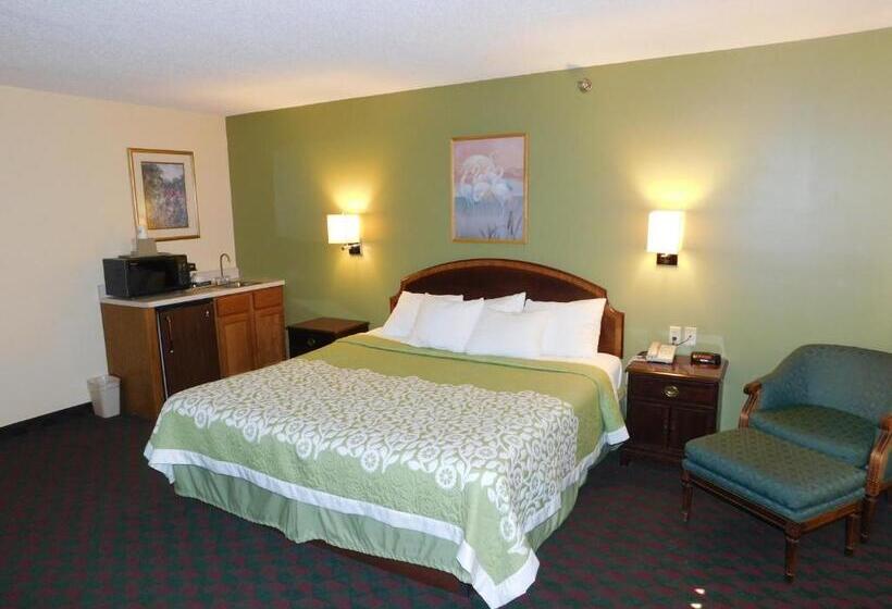 キングサイズベッドのデラックススイート, Days Inn By Wyndham Lexington Ne