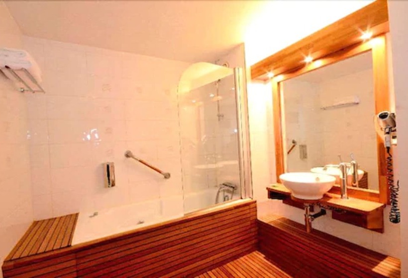 ファミリールーム, Greenhotels Roissy Parc Des Expositions