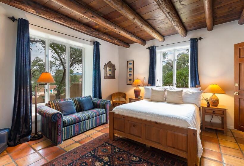 Номер Стандарт, Inn Of The Turquoise Bear