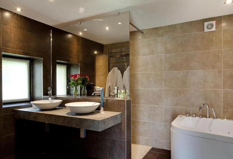 스위트 킹사이즈 침대, Le Pavillon De Gouffern