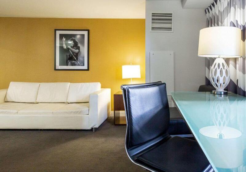 اتاق اجرایی, Paradox Singapore Merchant Court At Clarke Quay