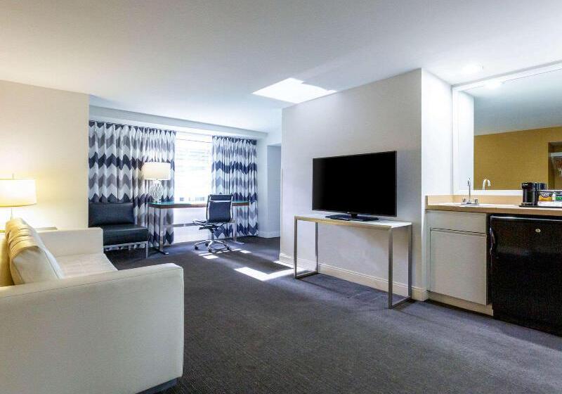 اتاق اجرایی, Paradox Singapore Merchant Court At Clarke Quay