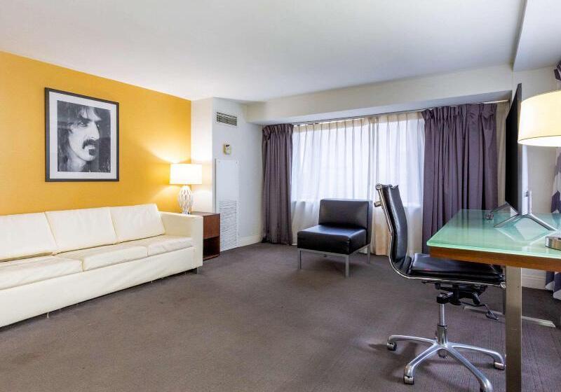 اتاق اجرایی, Paradox Singapore Merchant Court At Clarke Quay