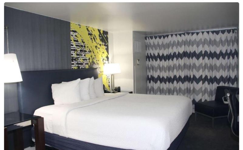 اتاق اجرایی, Paradox Singapore Merchant Court At Clarke Quay