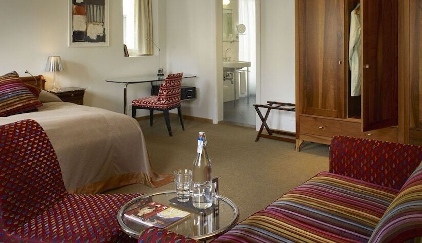 غرفة قياسية, Saratz Pontresina