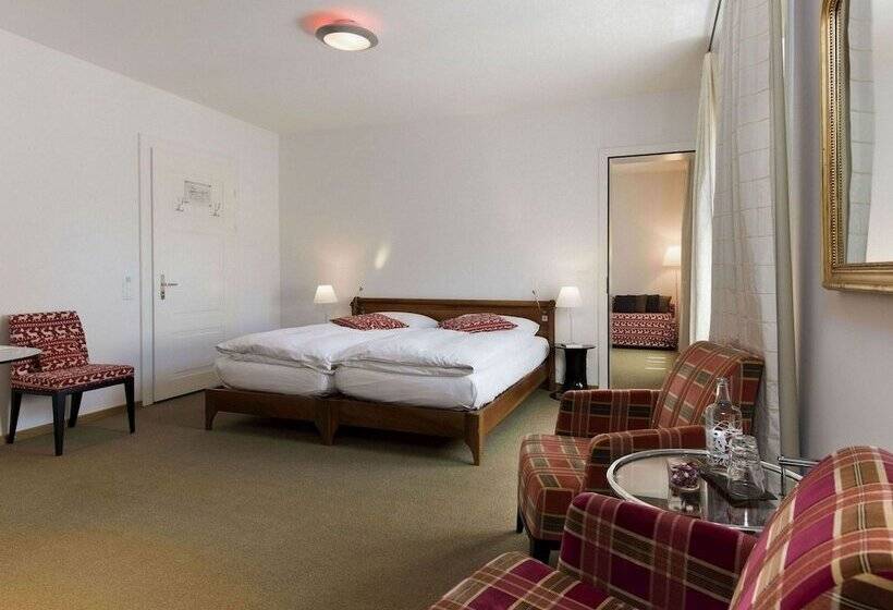 غرفة عائلية, Saratz Pontresina