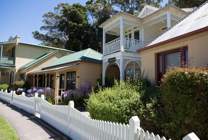 חדר סטנדרט, Strahan Village