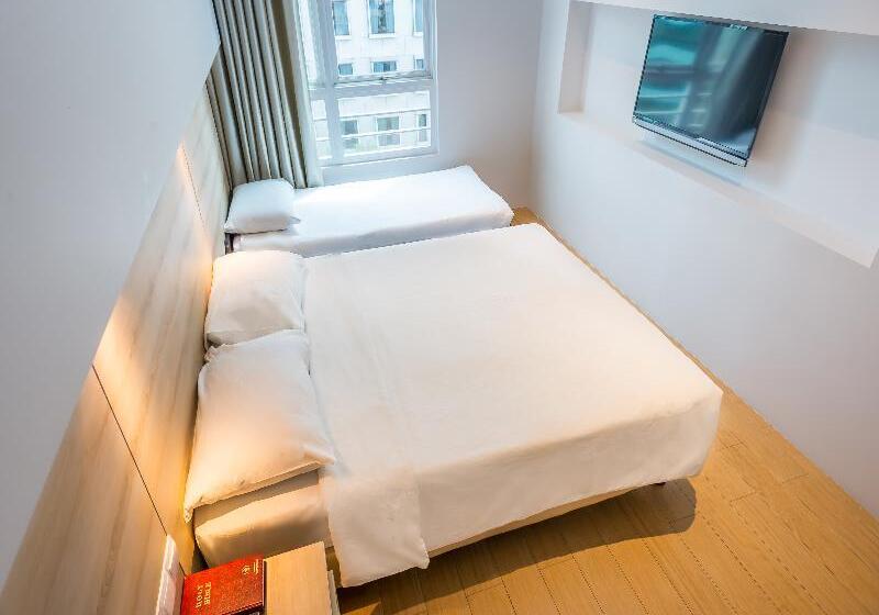 اتاق لوکس سه تخته, Summer View