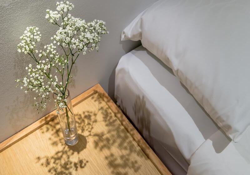 اتاق لوکس سه تخته, Summer View