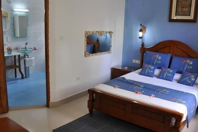 آپارتمان سوپریور 1 خوابه, The Islander