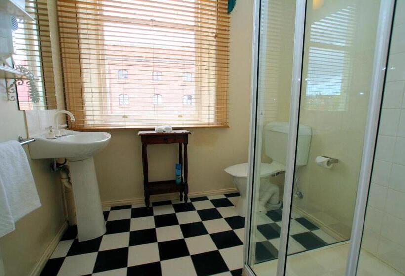 スタンダードルーム, The Lodge On Elizabeth Boutique