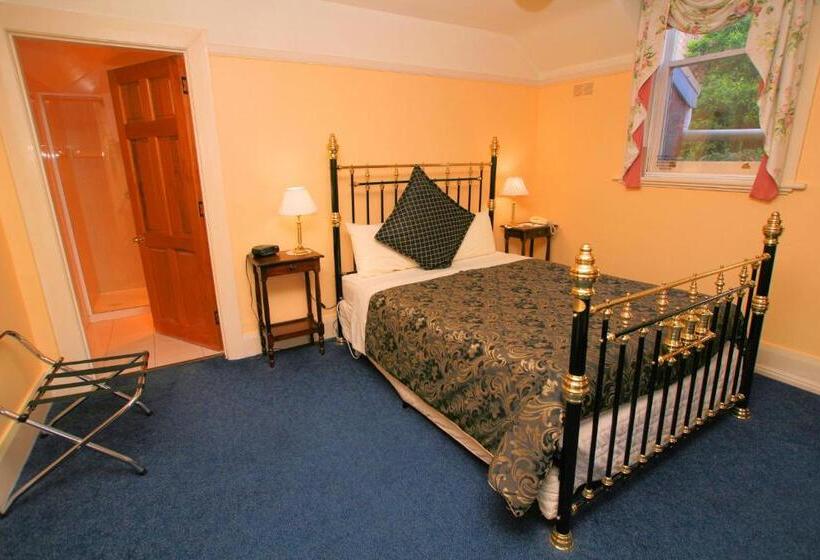 バスタブ付きスタンダードルーム, The Lodge On Elizabeth Boutique