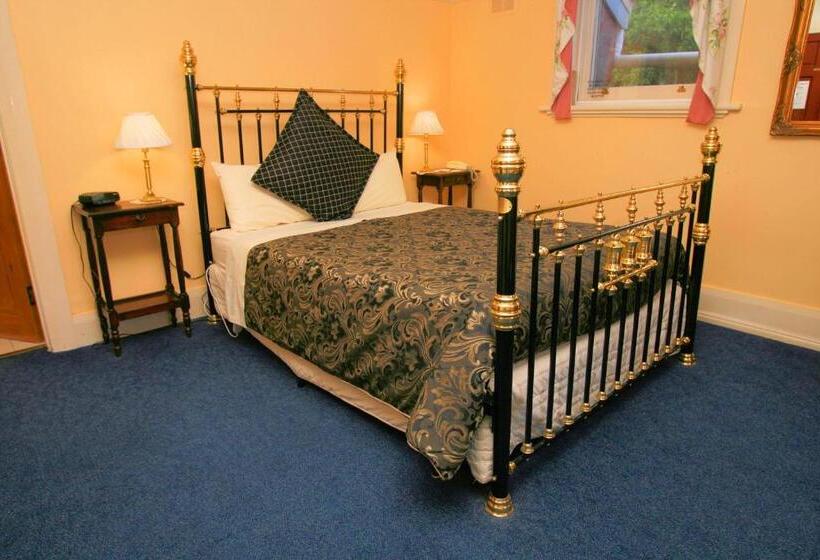 バスタブ付きスタンダードルーム, The Lodge On Elizabeth Boutique