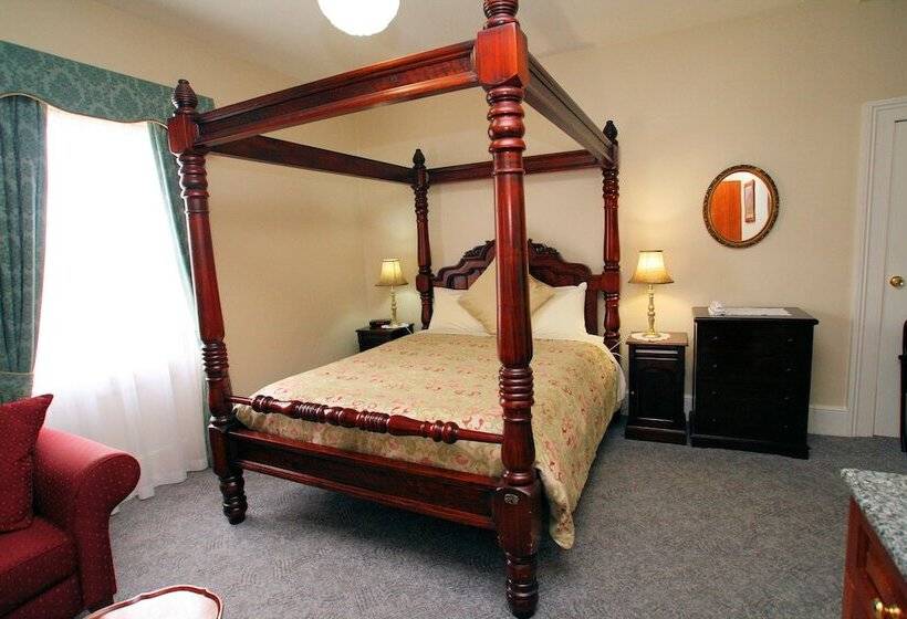 バスタブ付きスーペリアールーム, The Lodge On Elizabeth Boutique