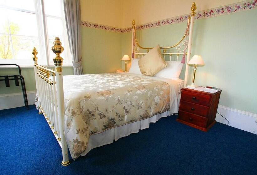 バスタブ付きスーペリアールーム, The Lodge On Elizabeth Boutique