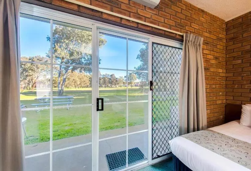 اتاق لوکس, Thurgoona Country Club Resort