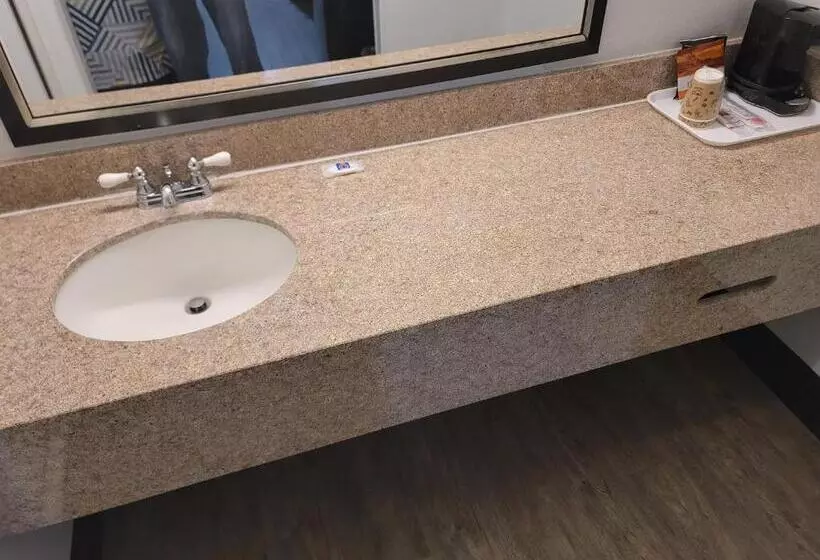 スタンダードルーム, Studio 6 Suites Hinesville, Ga