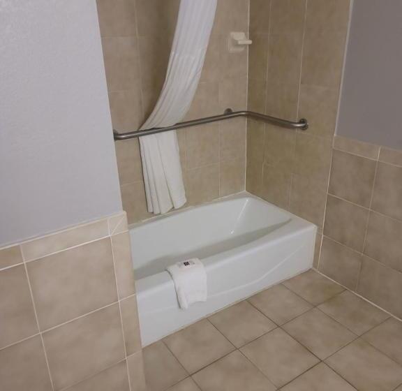 Стандартный Номер Кровать Кинг, Studio 6 Suites Hinesville, Ga
